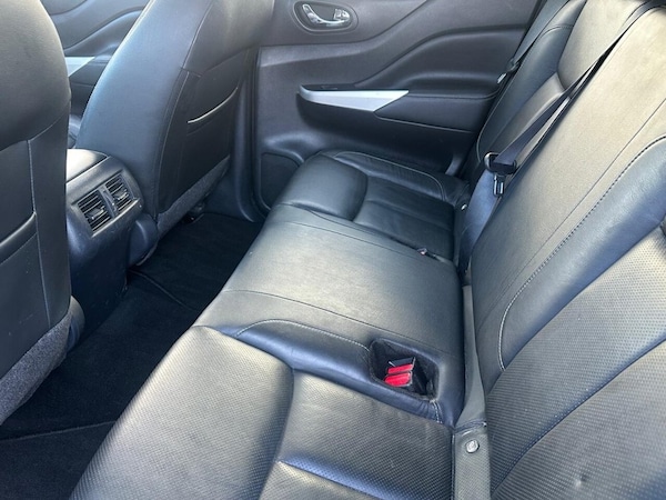 Used Nissan Navara 2018 for sale - 76106023: Photo 18