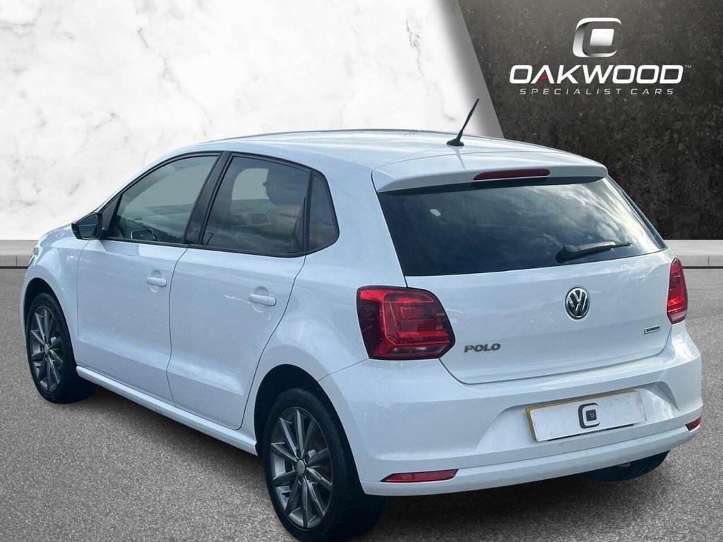 Used Volkswagen Polo 2015 for sale - 77879405: Photo 17