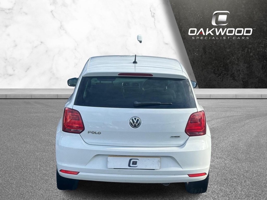 Used Volkswagen Polo 2015 for sale - 77879405: Photo 7