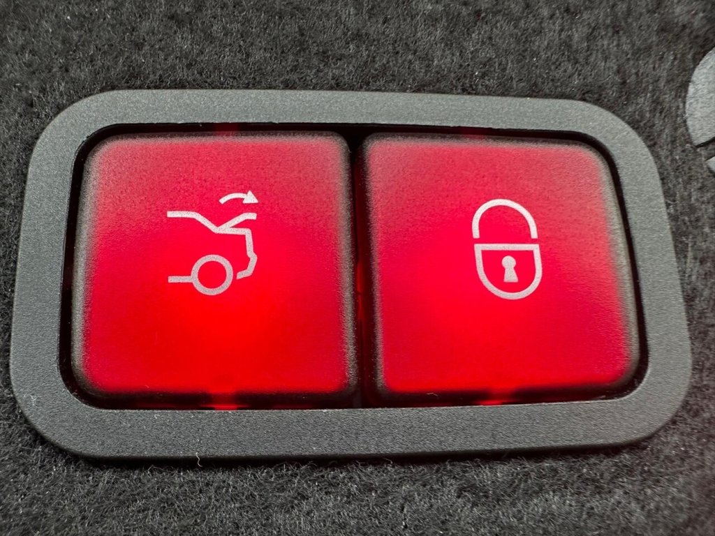 Used Mercedes-Benz C Class 2017 for sale - 77642276: Photo 24