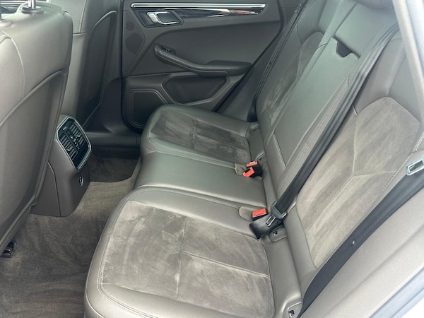 Used Porsche Macan 2016 for sale - 75502802: Photo 24