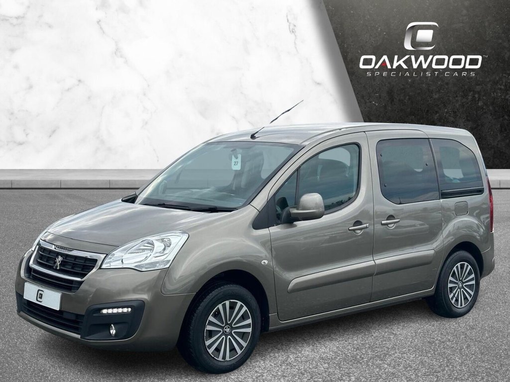 Used Peugeot Partner Tepee 2017 for sale - 76029368: Photo 2