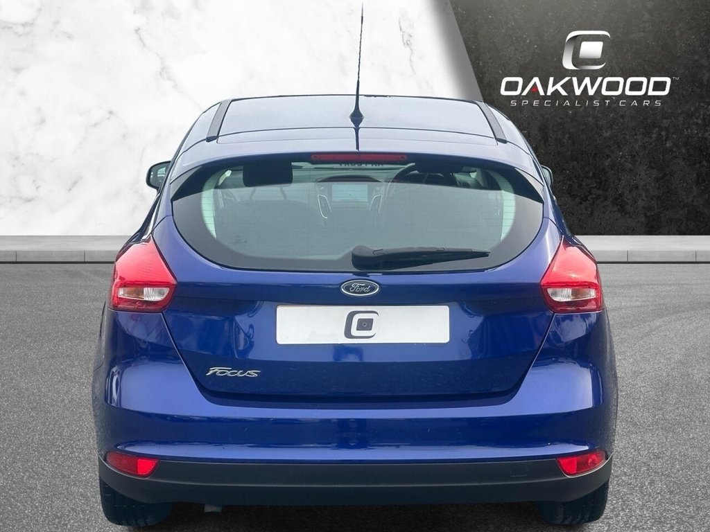 Used Ford Focus 2017 for sale - 76105494: Photo 5