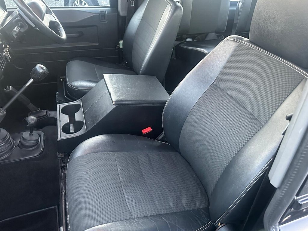 Used Land Rover Defender 2006 for sale - 76934737: Photo 24