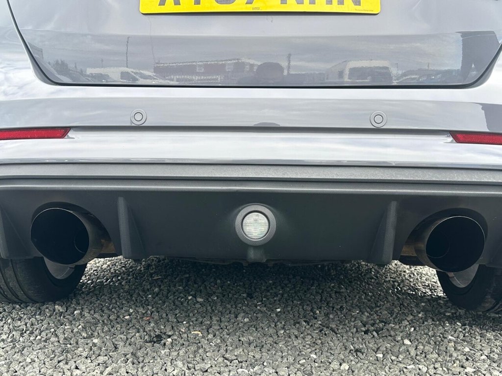 Used Ford Focus 2017 for sale - 76106010: Photo 9