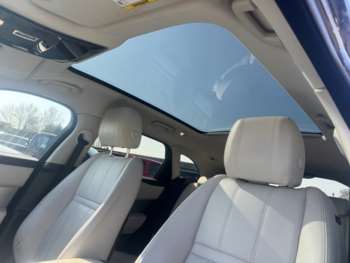Used Land Rover Range Rover Velar 2018 for sale - 74709286: Photo