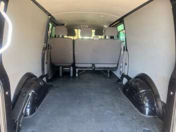 Used Volkswagen Transporter 2015 for sale - 74130911: Photo