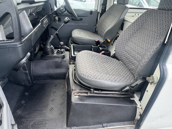 Used Land Rover Defender 1999 for sale - 75682595: Photo 12