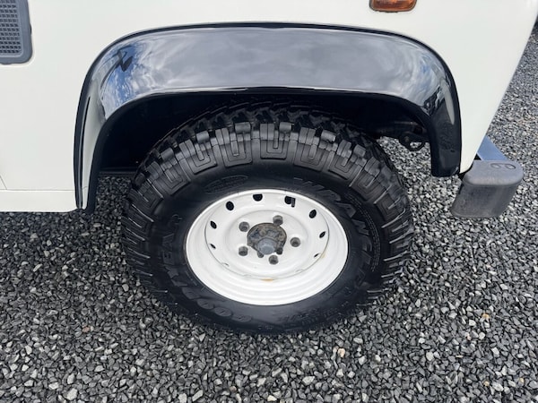 Used Land Rover Defender 1999 for sale - 75682595: Photo 18