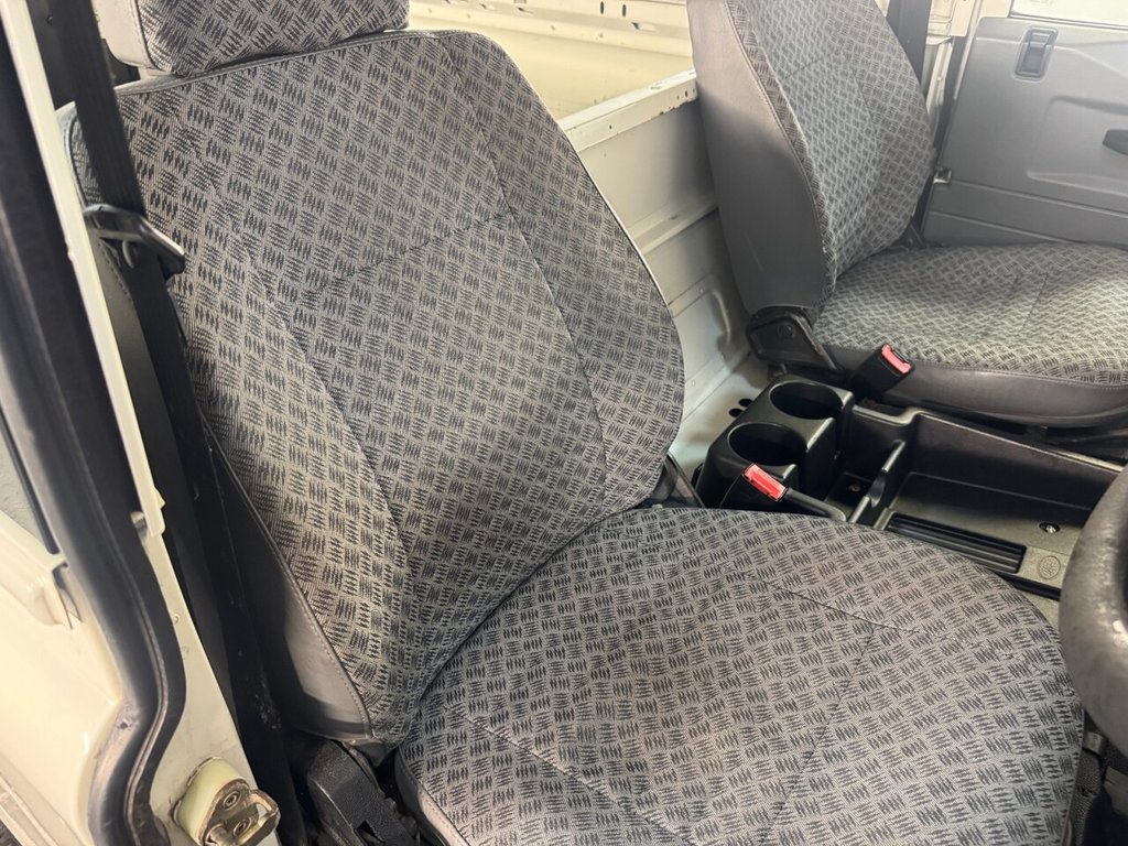 Used Land Rover Defender 1999 for sale - 75682595: Photo 21