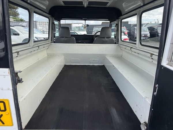 Used Land Rover Defender 1999 for sale - 75682595: Photo 2
