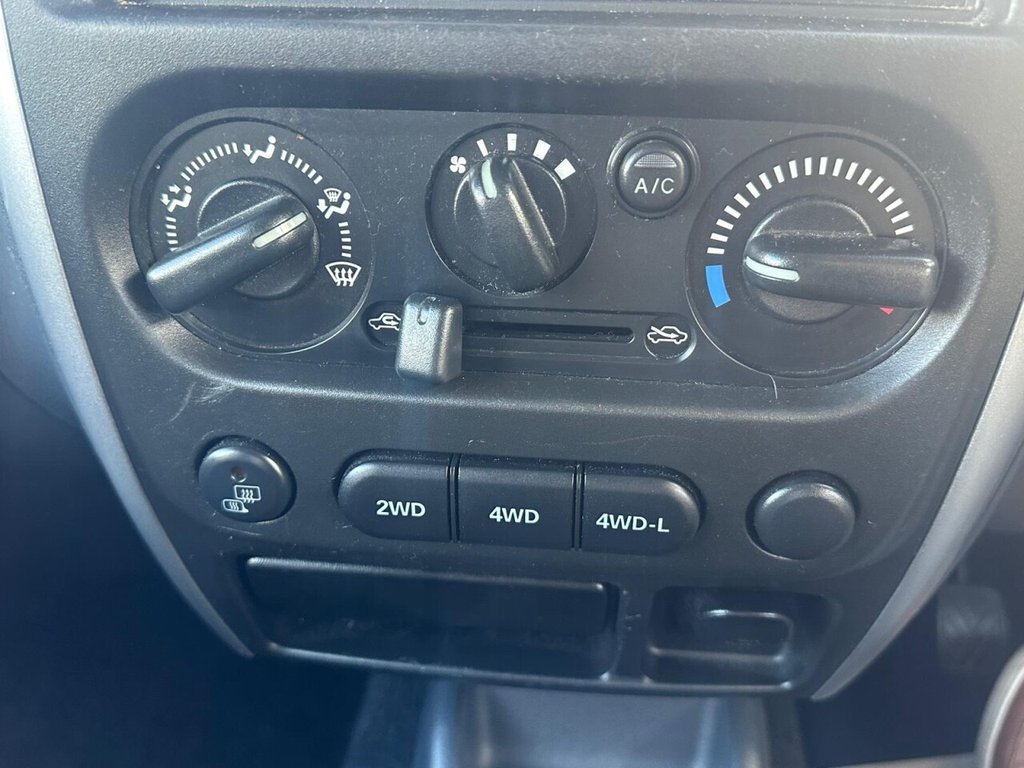 Used Suzuki Jimny 2017 for sale - 75776960: Photo 21