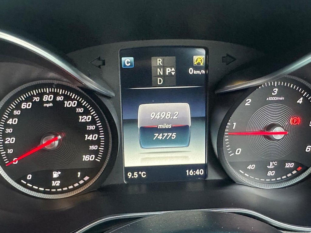 Used Mercedes-Benz C Class 2015 for sale - 76345214: Photo 16