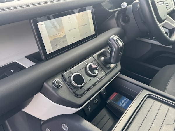 Used Land Rover Defender 2020 for sale - 75654063: Photo 27