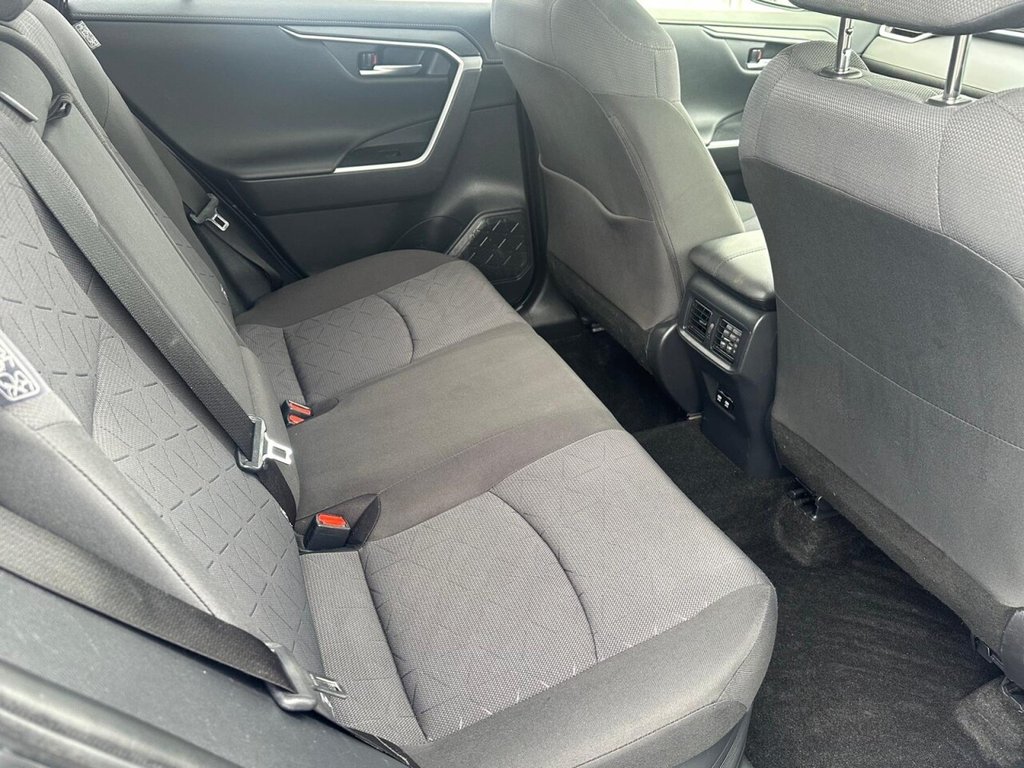Used Toyota RAV4 2020 for sale - 76163335: Photo 17
