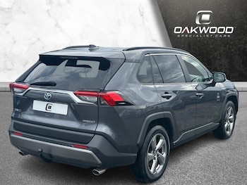 Used Toyota RAV4 2020 for sale - 76163335: Photo 3