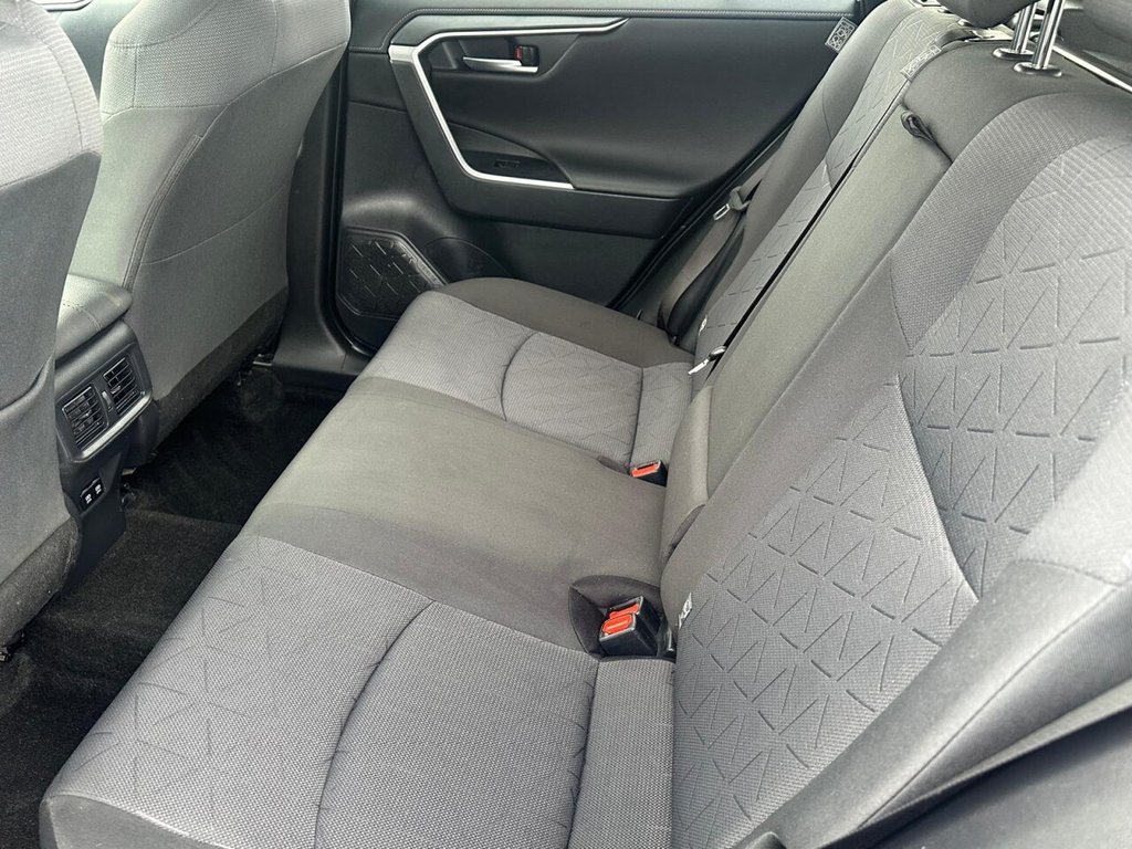 Used Toyota RAV4 2020 for sale - 76163335: Photo 9