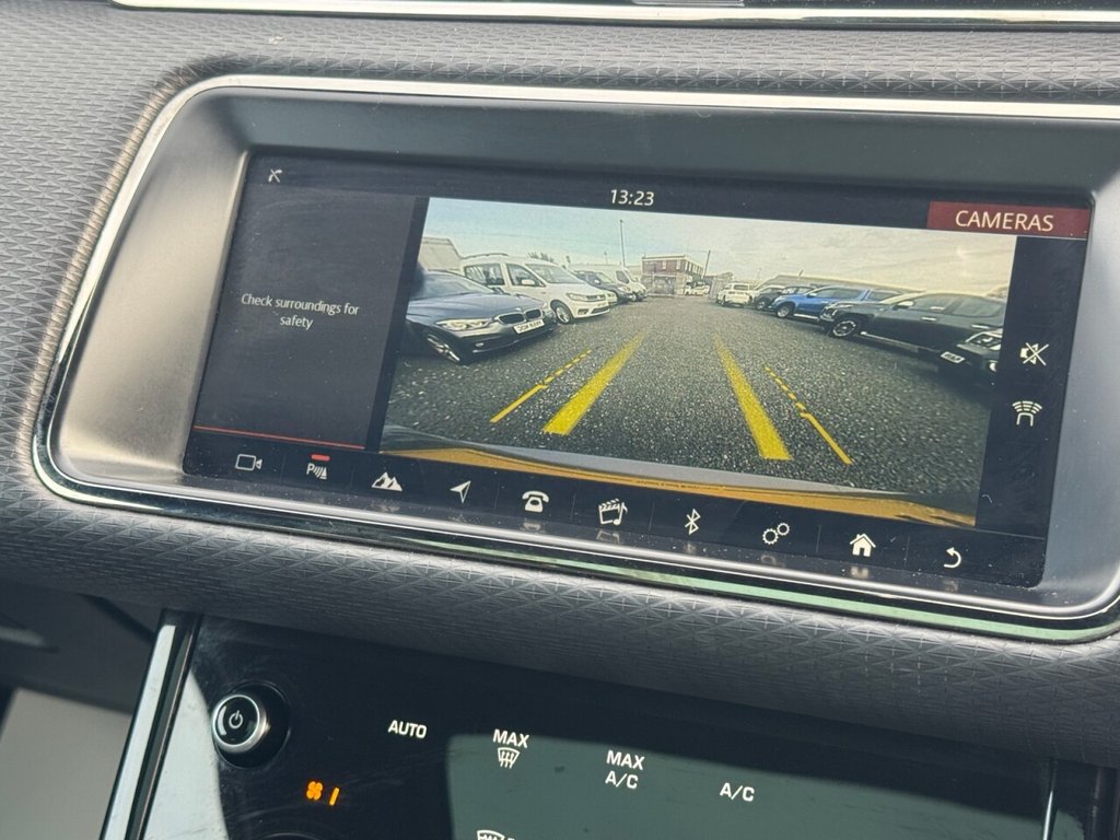 Used Land Rover Range Rover Evoque 2019 for sale - 76400468: Photo 15