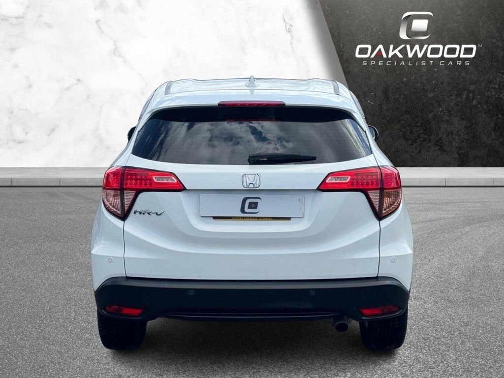 Used Honda HR-V 2015 for sale - 76642514: Photo 3