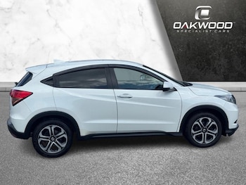 Used Honda HR-V 2015 for sale - 76642514: Photo