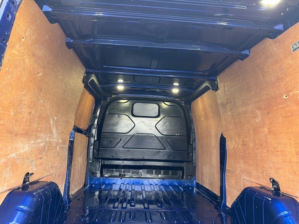 Used Ford Transit Custom 2015 for sale - 76106168: Photo 10
