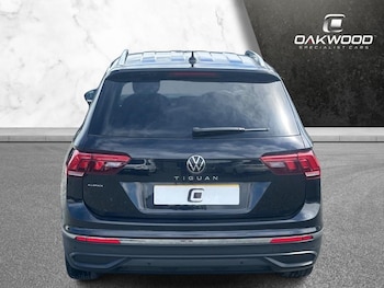 Used Volkswagen Tiguan Allspace 2023 for sale - 78763784: Photo