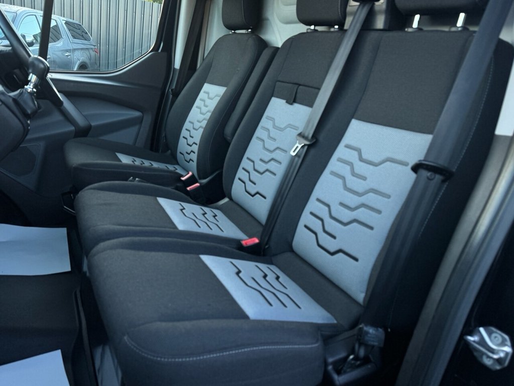 Used Ford Transit Custom 2015 for sale - 76783545: Photo 3