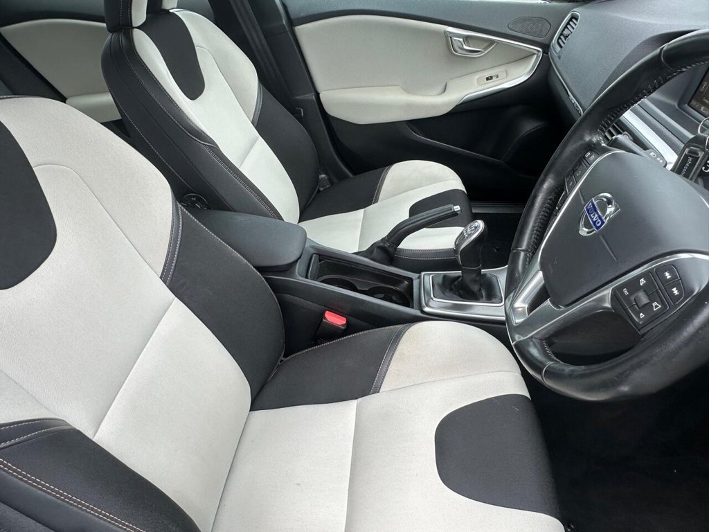 Used Volvo V40 Cross Country 2014 for sale - 76106155: Photo 11
