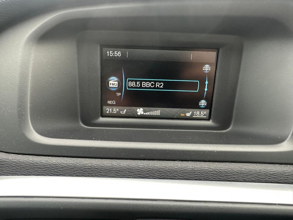 Used Volvo V40 Cross Country 2014 for sale - 76106155: Photo 16