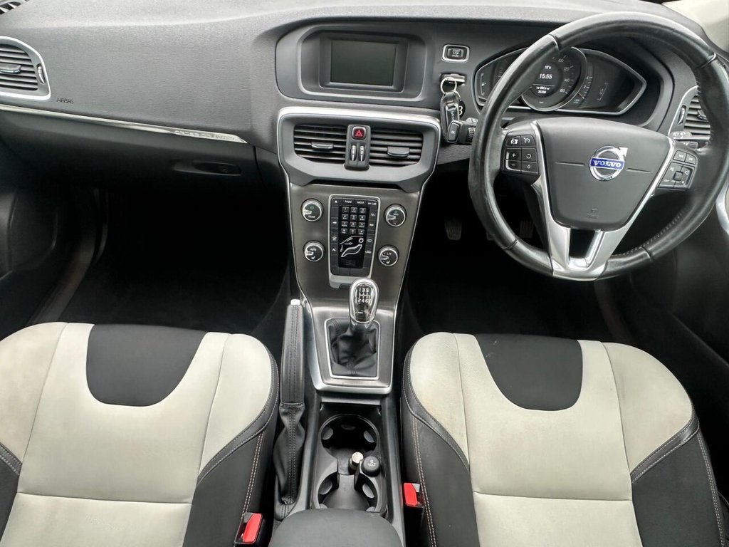 Used Volvo V40 Cross Country 2014 for sale - 76106155: Photo 20