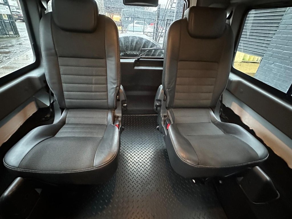 Used Land Rover Defender 2016 for sale - 76950265: Photo 8