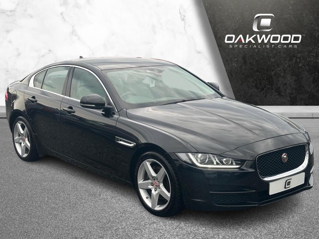 Used Jaguar XE 2016 for sale - 76223796: Photo 1