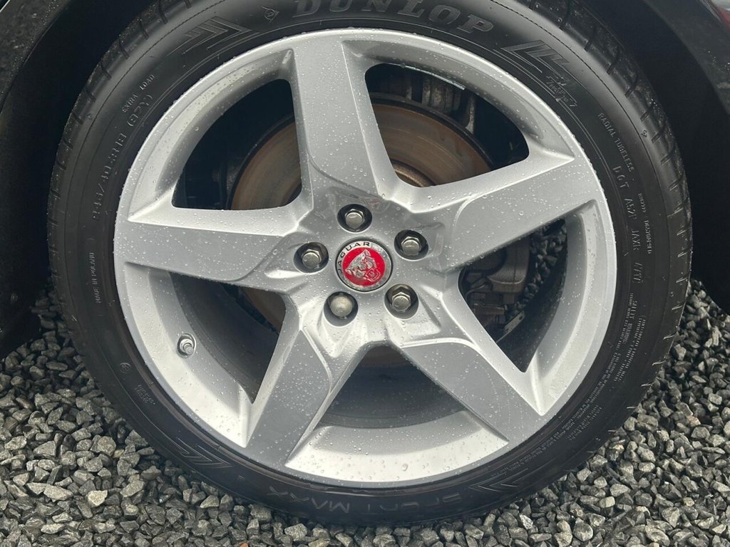 Used Jaguar XE 2016 for sale - 76223796: Photo 27