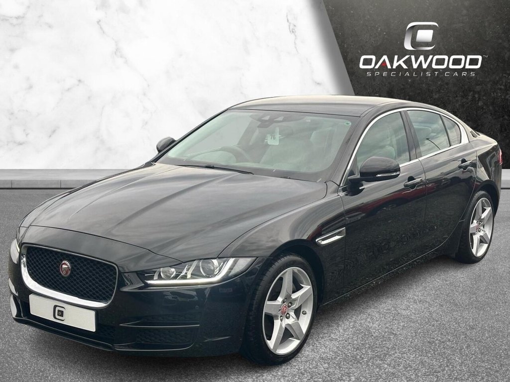 Used Jaguar XE 2016 for sale - 76223796: Photo 4