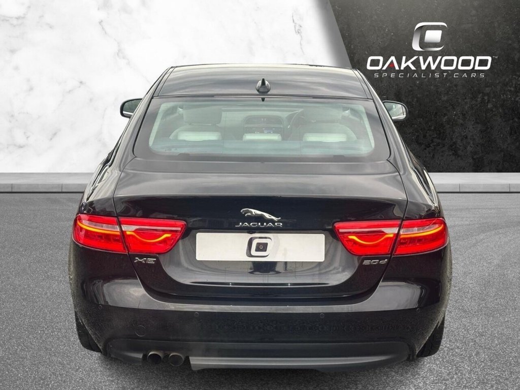 Used Jaguar XE 2016 for sale - 76223796: Photo 5