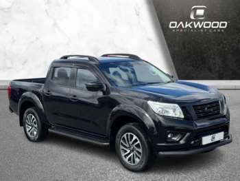 Used Nissan Navara 2017 for sale - 74916855: Photo