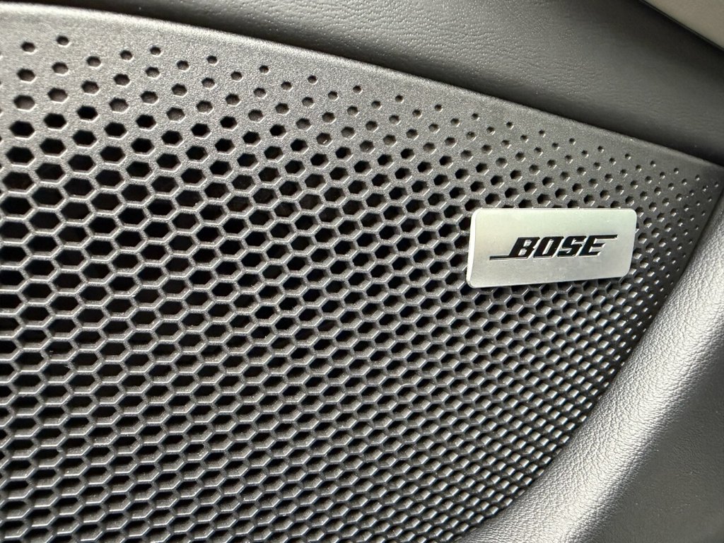 Used Porsche Taycan 2022 for sale - 77227677: Photo 18