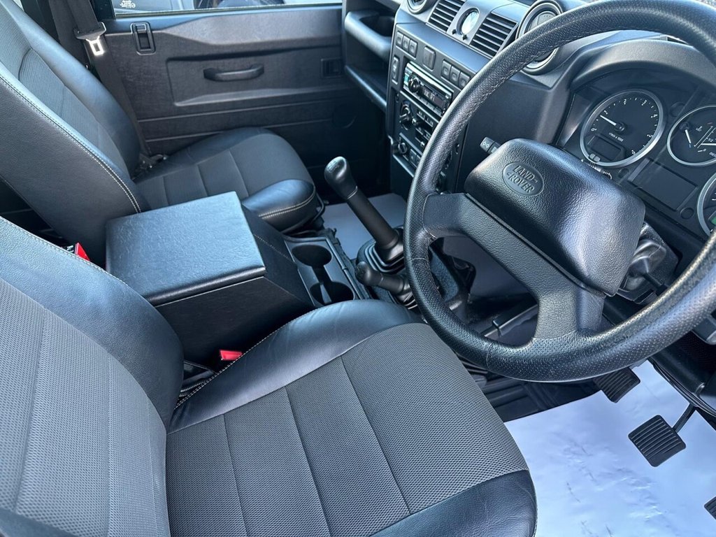 Used Land Rover Defender 2012 for sale - 76698468: Photo 21