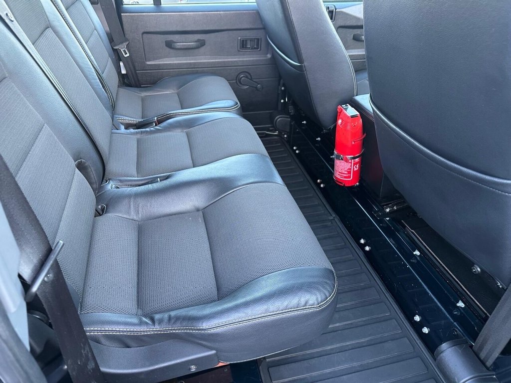 Used Land Rover Defender 2012 for sale - 76698468: Photo 24