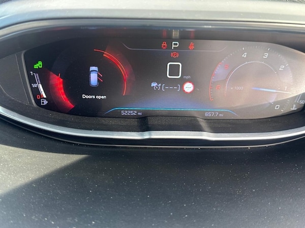 Used Peugeot 3008 2017 for sale - 75201216: Photo 24