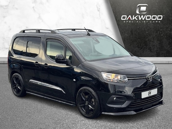 Used Toyota ProAce 2023 for sale - 76029054: Photo 1