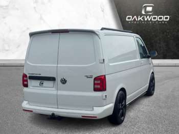 Used Volkswagen Transporter 2016 for sale - 74131028: Photo