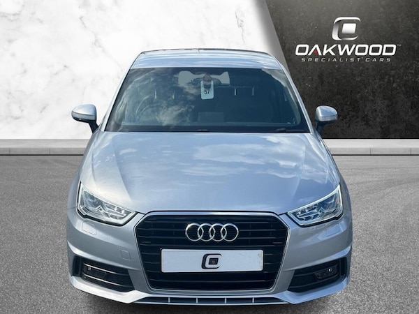 Used Audi A1 2015 for sale - 75099047: Photo 2