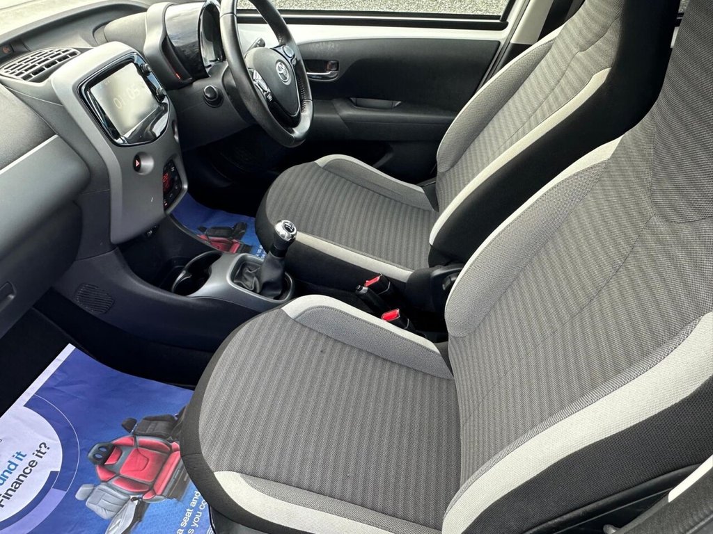 Used Toyota AYGO 2018 for sale - 76105951: Photo 10