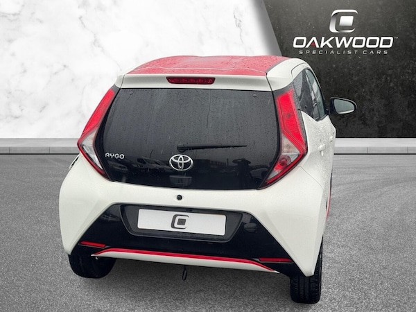 Used Toyota AYGO 2018 for sale - 76105951: Photo 10