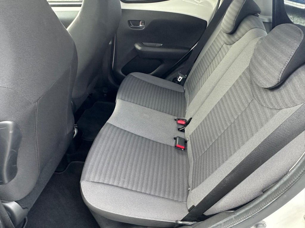 Used Toyota AYGO 2018 for sale - 76105951: Photo 13