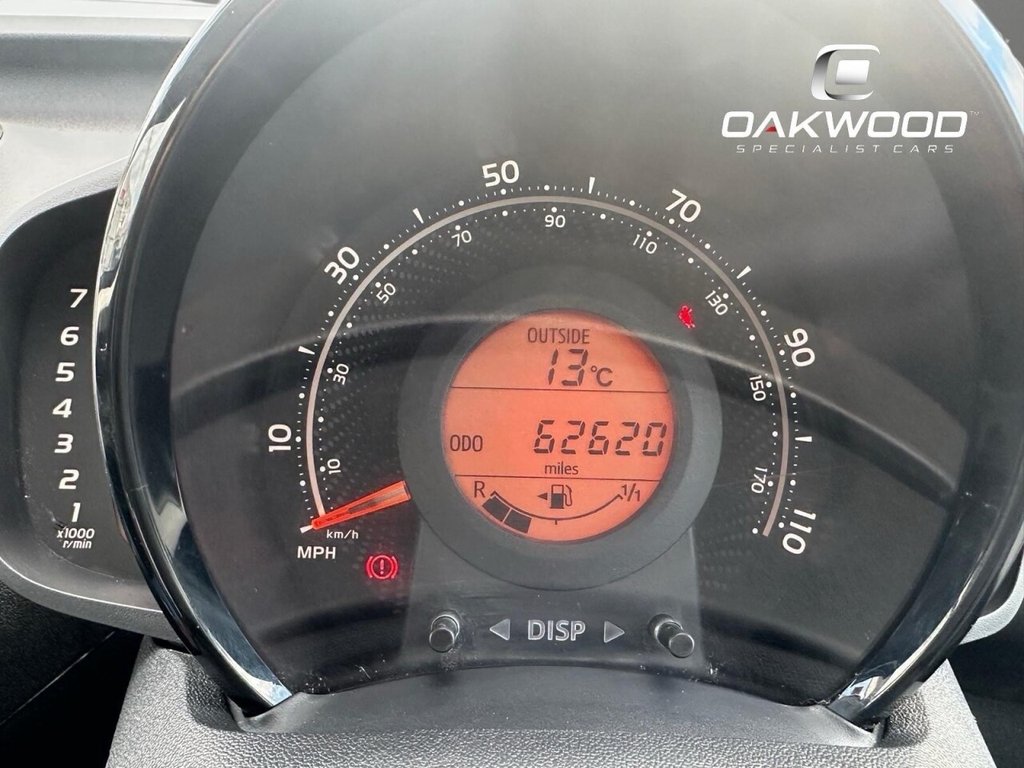 Used Toyota AYGO 2018 for sale - 76105951: Photo 9