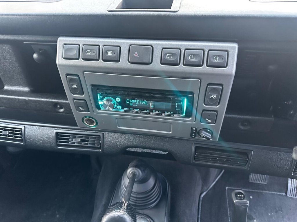 Used Land Rover Defender 2006 for sale - 77879619: Photo 24