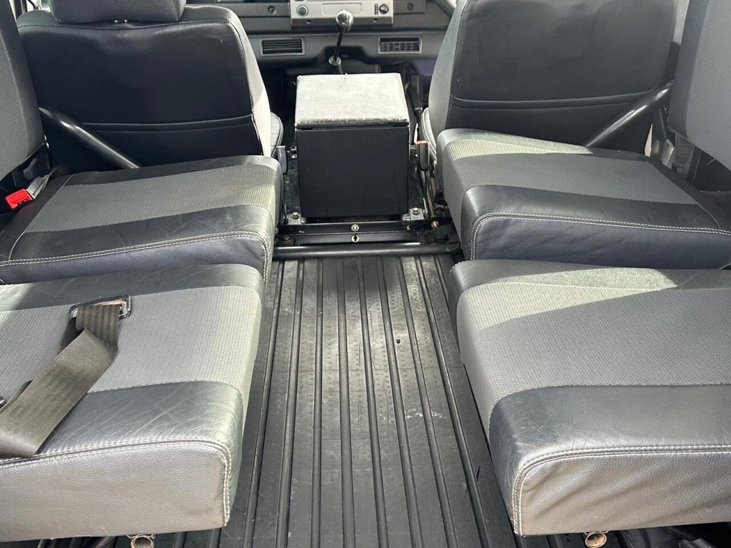 Used Land Rover Defender 2006 for sale - 77879619: Photo 47