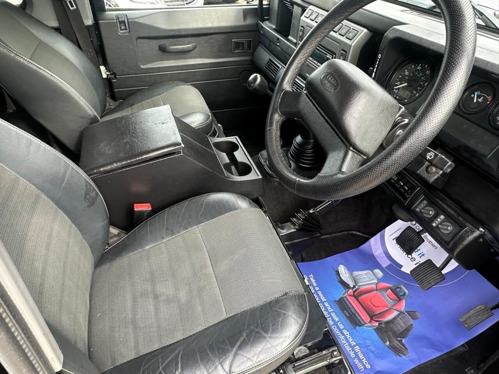 Used Land Rover Defender 2006 for sale - 77879619: Photo 50